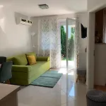 Bamboo Wellness Апартаменты *