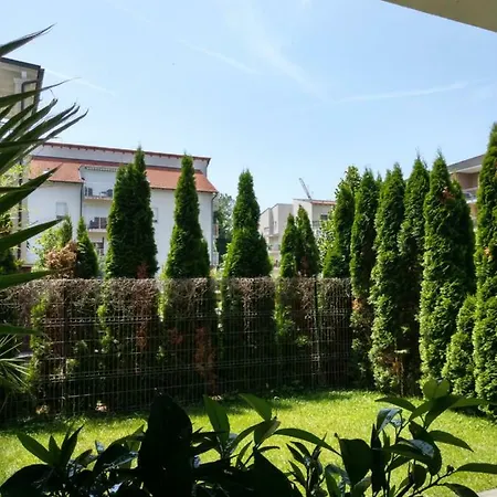 Daire Bamboo Wellness Siofok